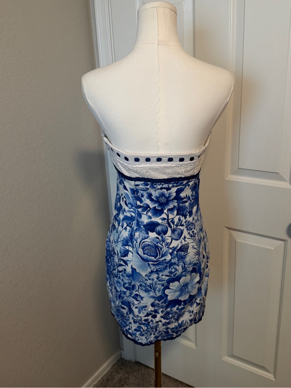 Strapless Blue & White Floral Mini Dress - Picture 5 of 5